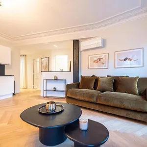  Apartment Luxury In Center