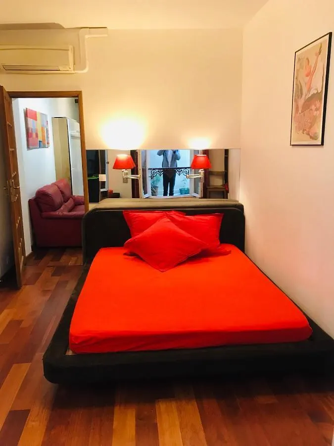 Abbesses Montmartre Apartment Paris